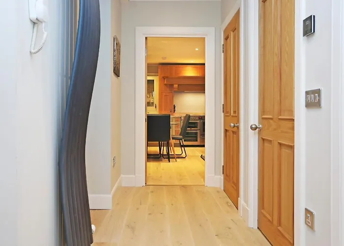 Joivy Modern And Airy Flat On The Historic Royal Mile