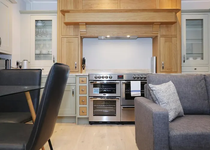 Joivy Modern And Airy Flat On The Historic Royal Mile Apartment *