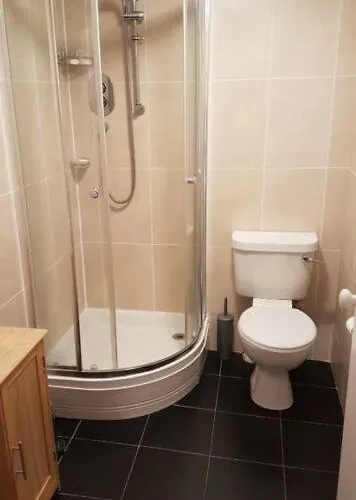 Beautiful King In Leith Walk