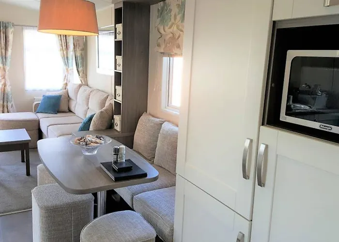 - Seton Sands-cameo Caravan-pet Friendly *