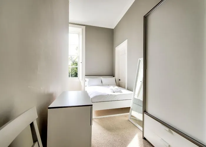 דירה Joivy Bright & Spacious In Stockbridge