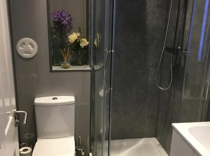 Holyrood Park Apartman