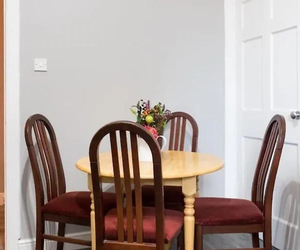 Stunning 2-bed In *