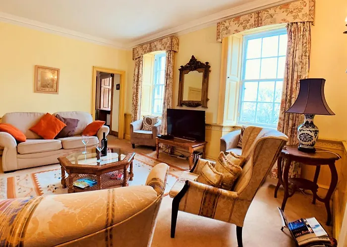 F2 Charming Centre Full Of Character Apartment Edinburgh