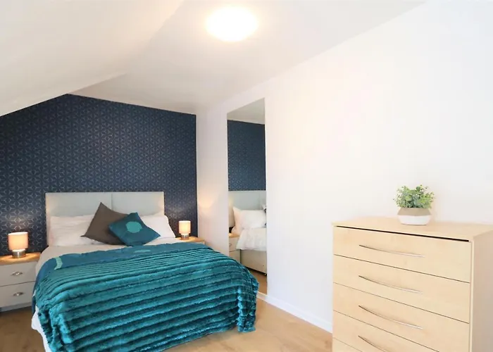 Daire 3 Bedroom Centre In Lauriston Place *