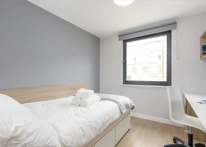 Joivy Affordable - Adults Only * Edinburgh