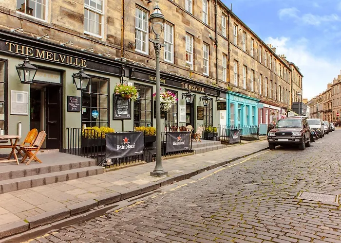 Shandwick - Centre - Sleeps 2 דירה