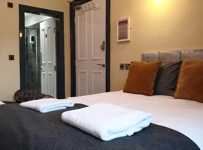 Lower Gilmore Place * エディンバラ