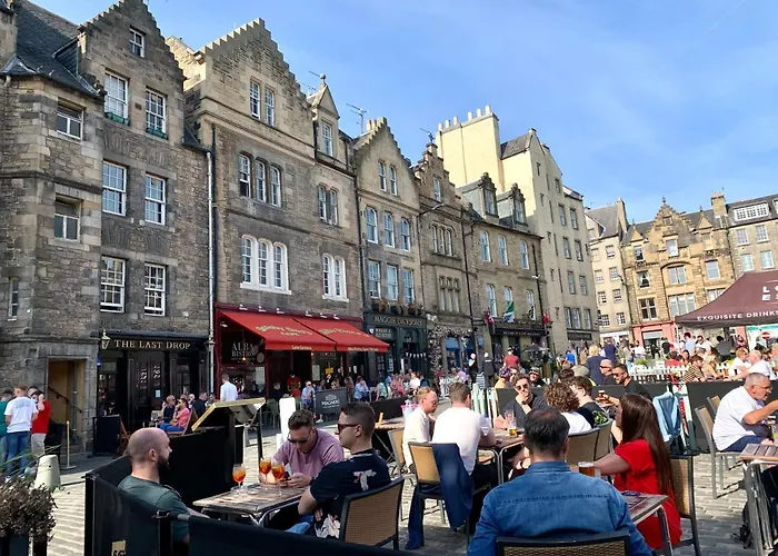 Grassmarket Old Town Boutique Apartment * Edinburgh