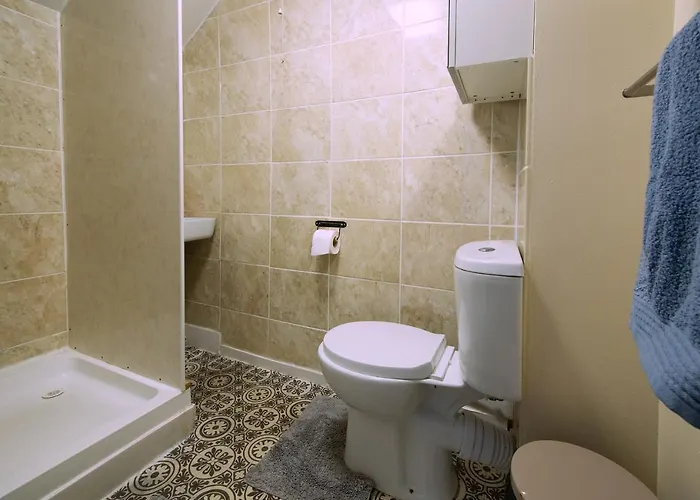 7 Bedroom Townhouse Holiday home *