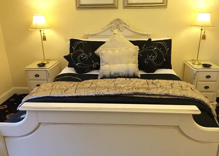 Aaran 4* Edinburg