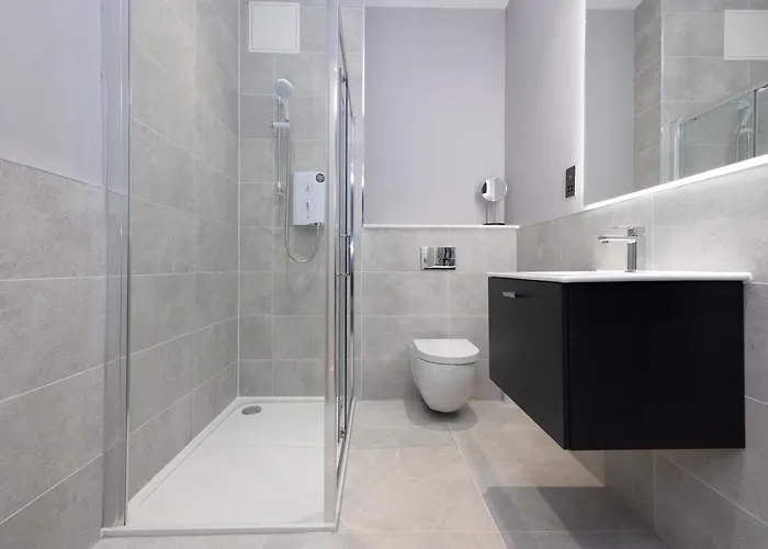 Appartement Joivy Modern In New Town, On Historic George Street