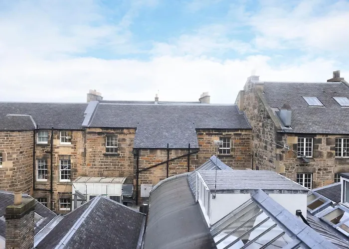 Appartement Joivy Modern In New Town, On Historic George Street