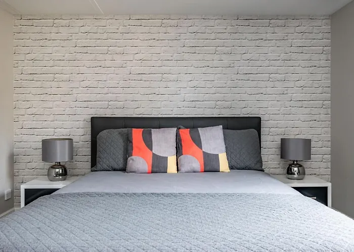 Apartment Amazing - Cables Wynd Near The Shore - Free Parking *