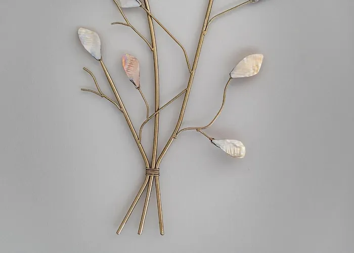 Amazing - Cables Wynd Near The Shore - Free Parking Apartment