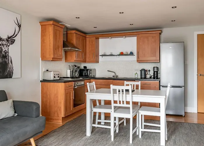 Amazing - Cables Wynd Near The Shore - Free Parking * Edinburgh