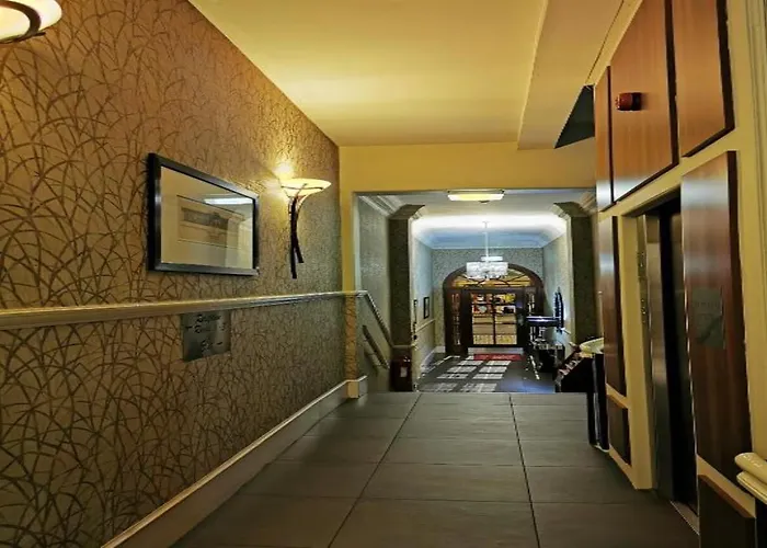 Frederick House Edinburg