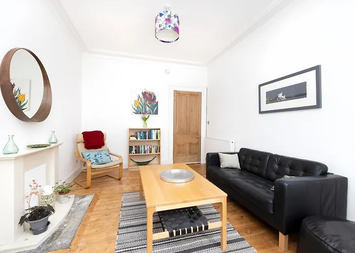 شقة Joivy Charming Near Leith Links With Patio *