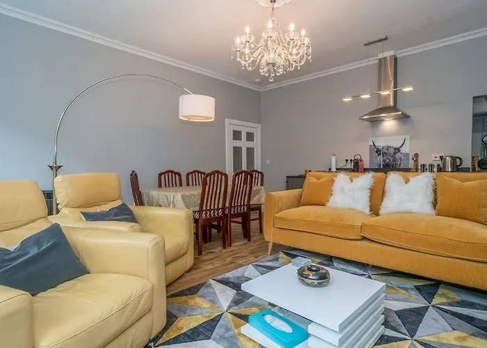 Superb 3beds House In Chic Area Of The Centre - Pass The Keys Edinburgh