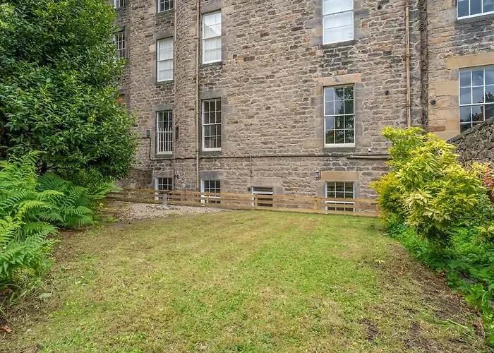Feriehus Superb 3beds House In Chic Area Of The Centre - Pass The Keys Edinburgh