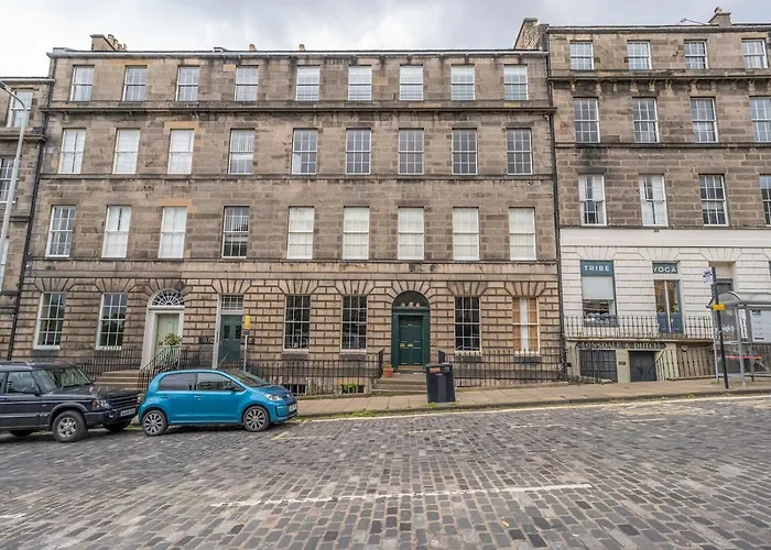 Superb 3beds House In Chic Area Of The Centre - Pass The Keys Feriehus