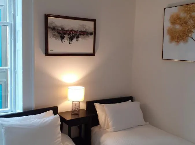 St Quarter 2 Bed Appartement *