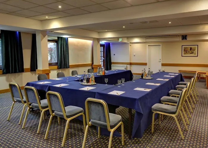 Western Kings Manor Эдинбург