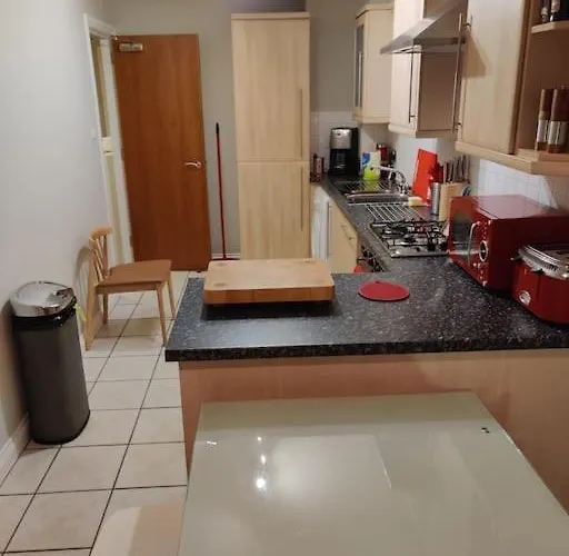 Apartment Next To The Palace And Royal Mile With Parking Edinburgh