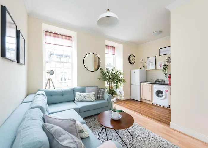 Bright And Modern 2 Bed דירה אדינבורו
