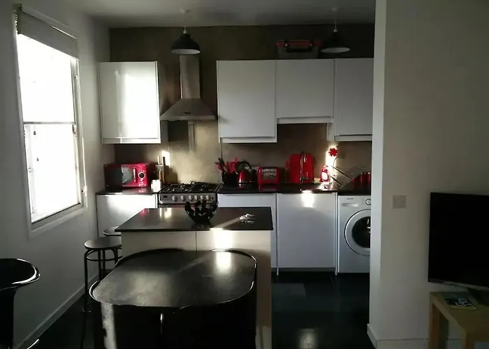 And אדינבורו