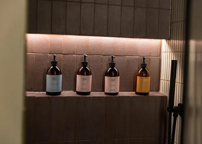 Joivy Contemporary With Free Parking * Edinburgh