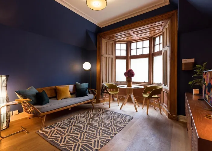 Holiday home Joivy Contemporary With Free Parking *