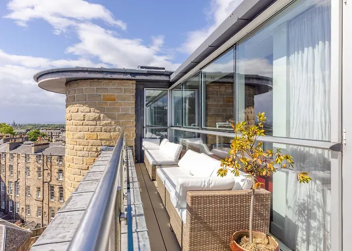 דירה Joivy Beautiful Penthouse With Terrace & Jacuzzi