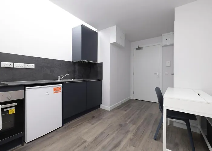 Altido Elegant Near The Meadows Apartment *