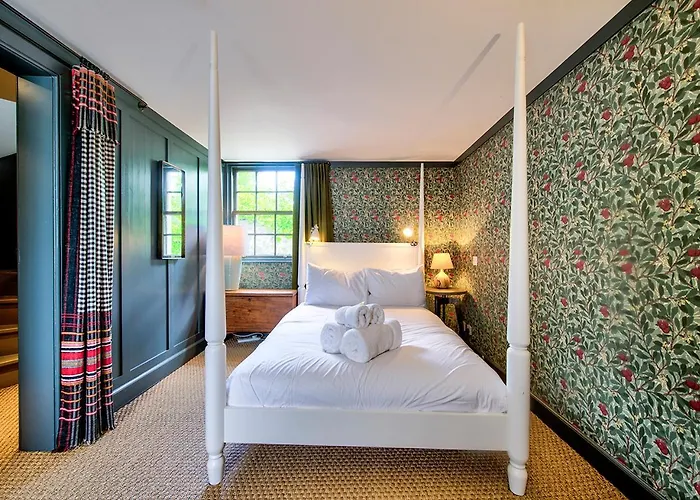Lejlighed Rock House - Photographer's - Historic Gem In The Heart Of The Edinburgh