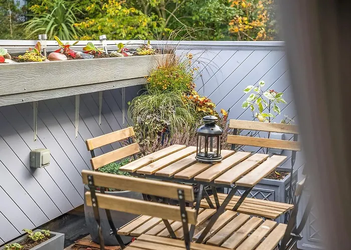 The Keep At Craigiehall בית נופש