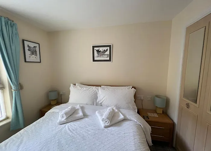 Old Town, Free Parking, Outlander Experience * Edinburgh