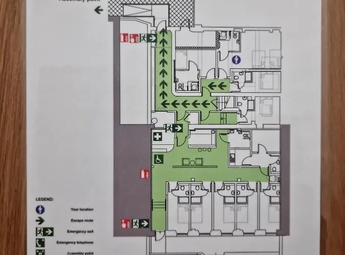 Smith Place 3*