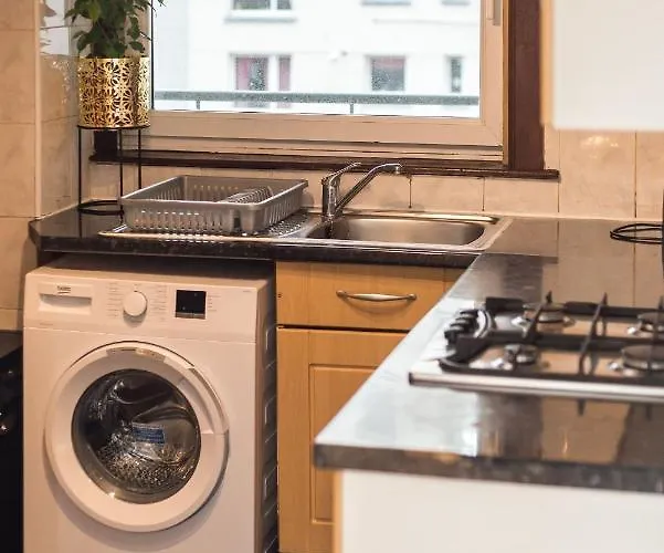 Lejlighed Cosy 2 Bedroom In The Heart Of