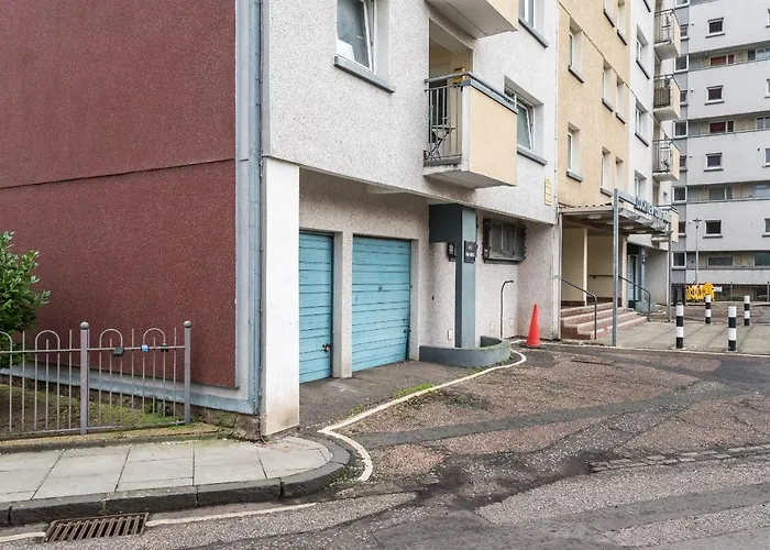 Cosy 2 Bedroom In The Heart Of Edinburgh