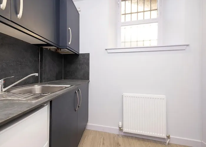 Altido Elegant Near The Meadows