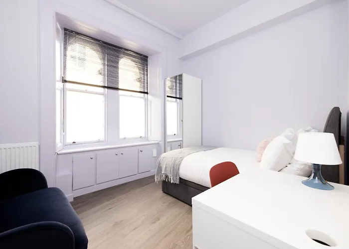 Altido Elegant Near The Meadows Apartment *