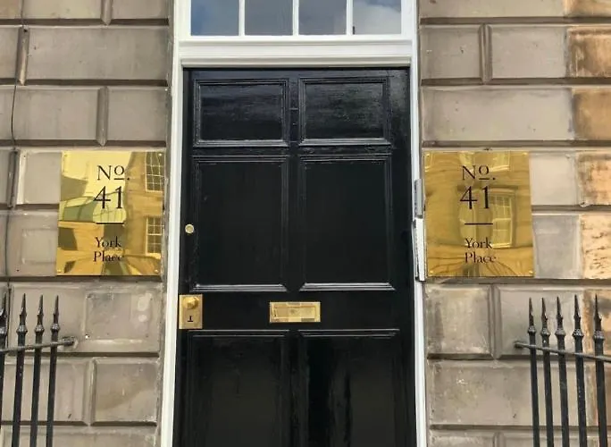 The York Place * Edinburgh