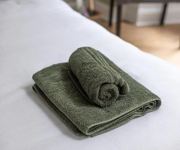 The Meadows דירה *