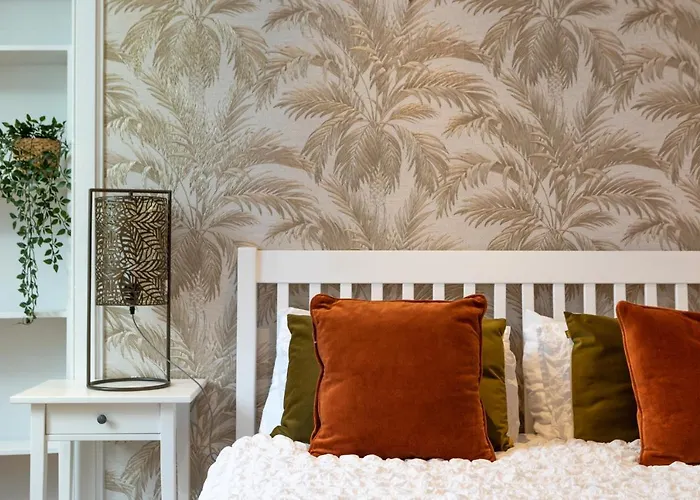 The Meadows * אדינבורו