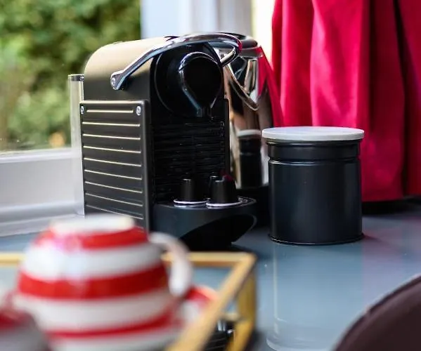 Comfortable Ground Floor Double Hotel Edinburgh