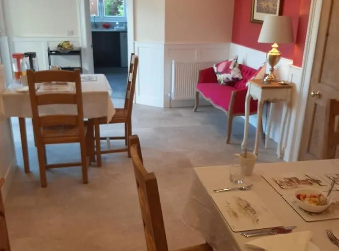 Bed & Breakfast Another 4*