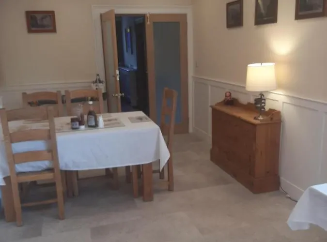 Another Bed & Breakfast 4*