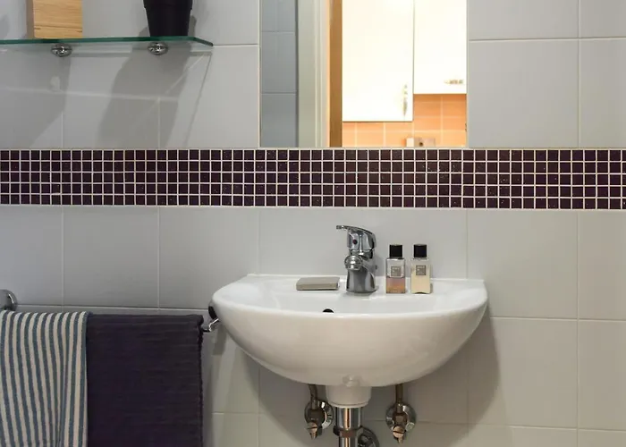 And Ensuite Bedrooms With Shared Kitchen At Fountainbridge In Daire *