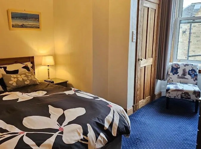 Smiths Pensionat 3*